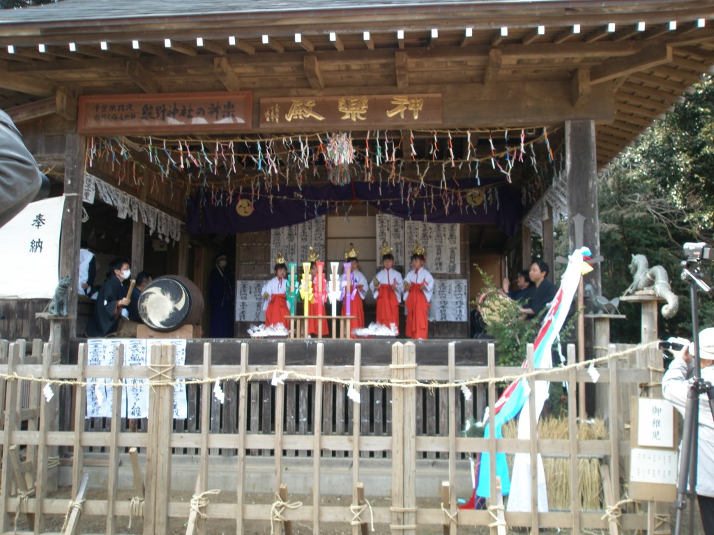 松澤熊野神社神楽 稚児